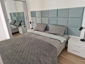 Yacht club summer apartement